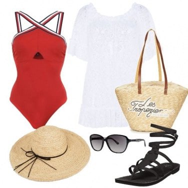 Outfit In piscina con stile