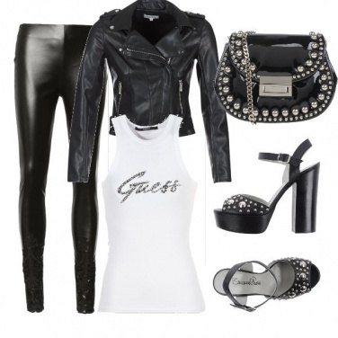 Outfit Serata sexy rock