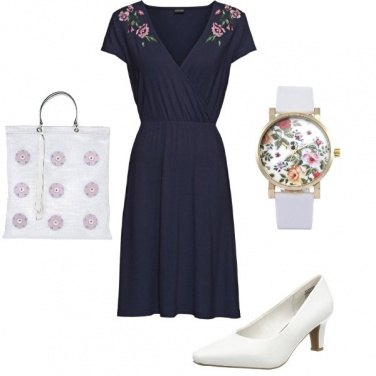 Outfit Vestito e accessori con Fiori