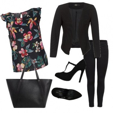 Outfit Basic a lavoro..
