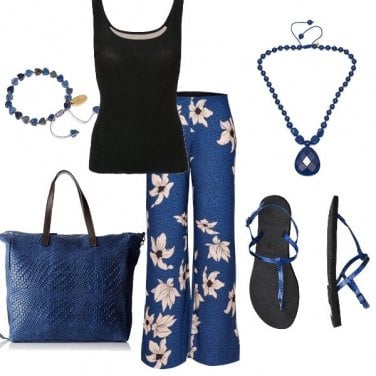 Outfit Blu a fiori