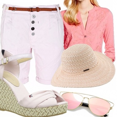 Outfit A passeggio sotto il sole