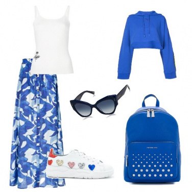 Outfit Gonna lunga e sneakers