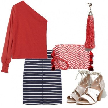 Outfit Asimmetrie e righe