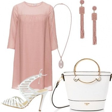 Outfit Rosa e bianco