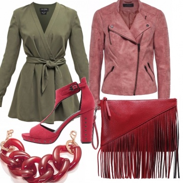 Outfit E\' qui la festa!
