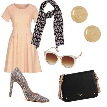 Outfit Puntiamo sulla scarpa giusta