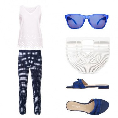 Outfit Bianco e blu