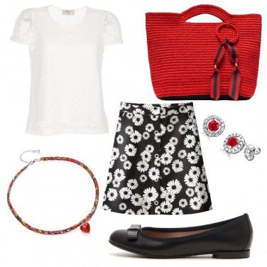 Outfit Dettagli in rosso