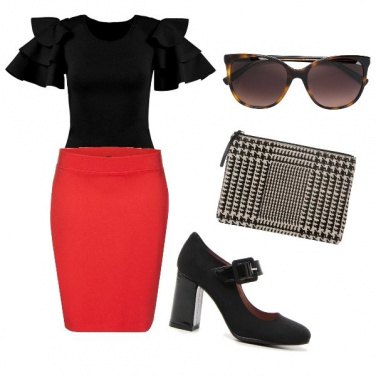 Outfit Un po\' spagnola