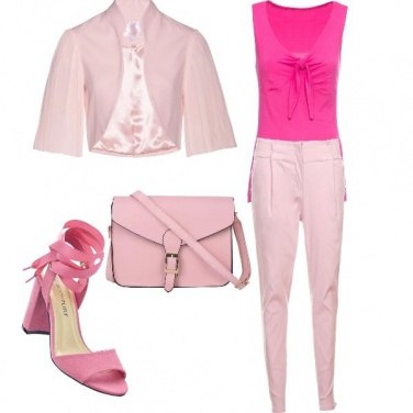Outfit Toni di rosa!