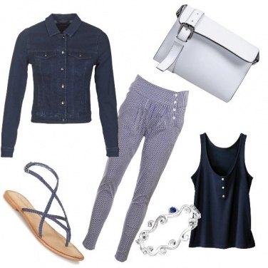 Outfit Bianco e blu