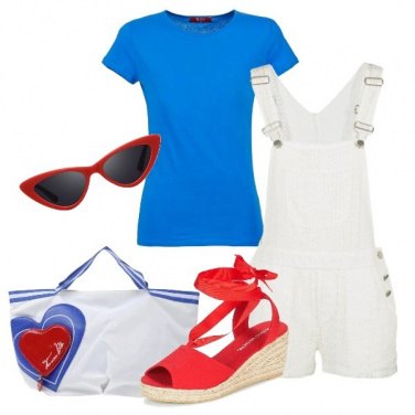 Outfit Salopette e cat eye