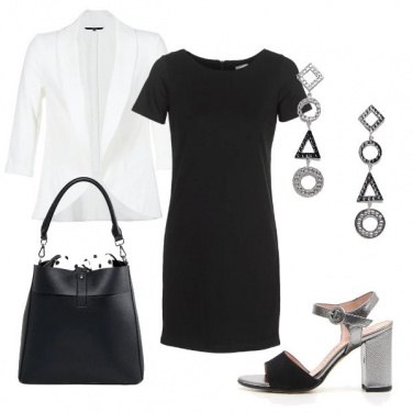 Outfit Tubino nero... un must versatile