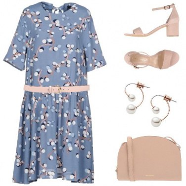 Outfit Light Pink Details