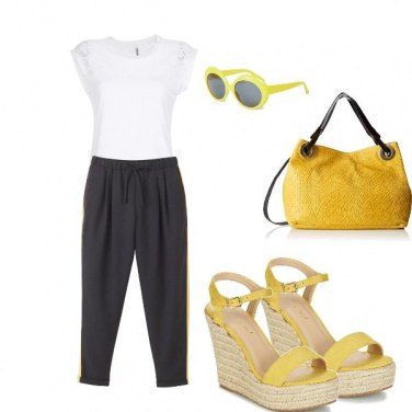 Outfit Yellow Summer