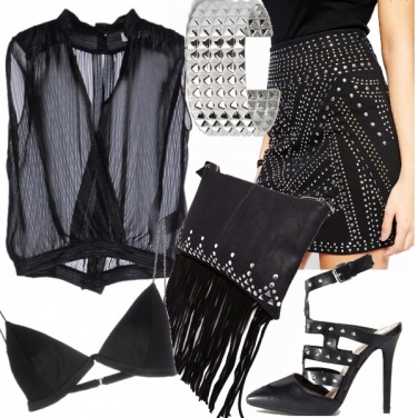 Outfit Chiodo scaccia chiodo