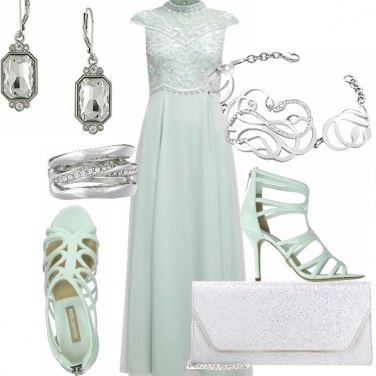 Outfit Acqua e silver