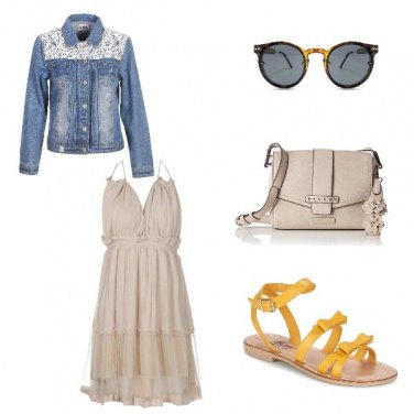 Outfit Sandalo giallo