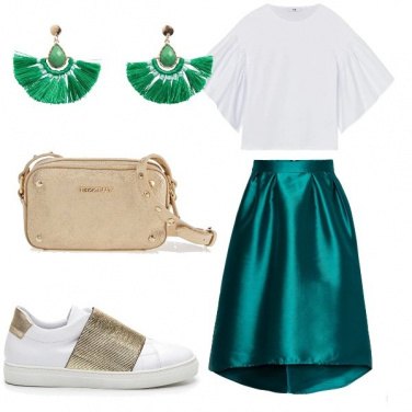 Outfit Sporty chic in verde smeraldo