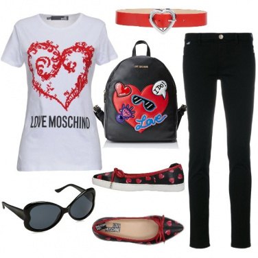 Outfit Love Moschino