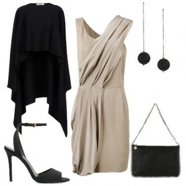 Outfit Mantella nera