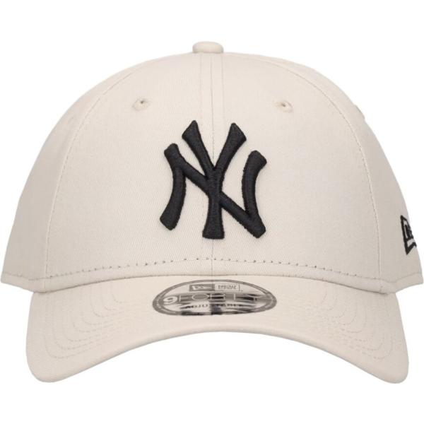cappelli con visiera New Era bianco
