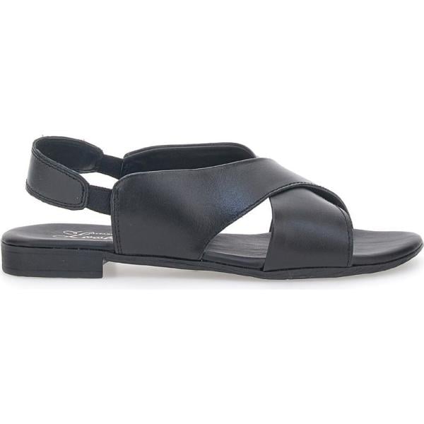 sandali col tacco Pittarello Look bianco