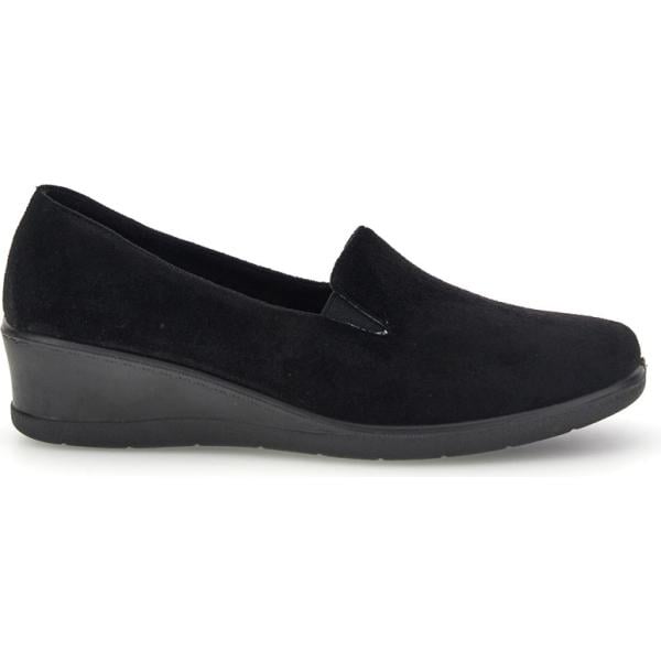 Mocassini da donna in nero pece con tacco zeppa slip on Mio Tempo