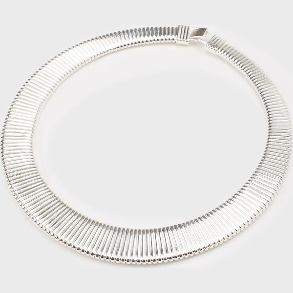 collane Calliope grigio serpente