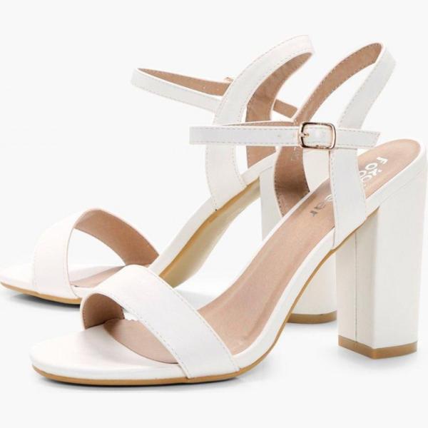 scarpa col tacco Boohoo bianco
