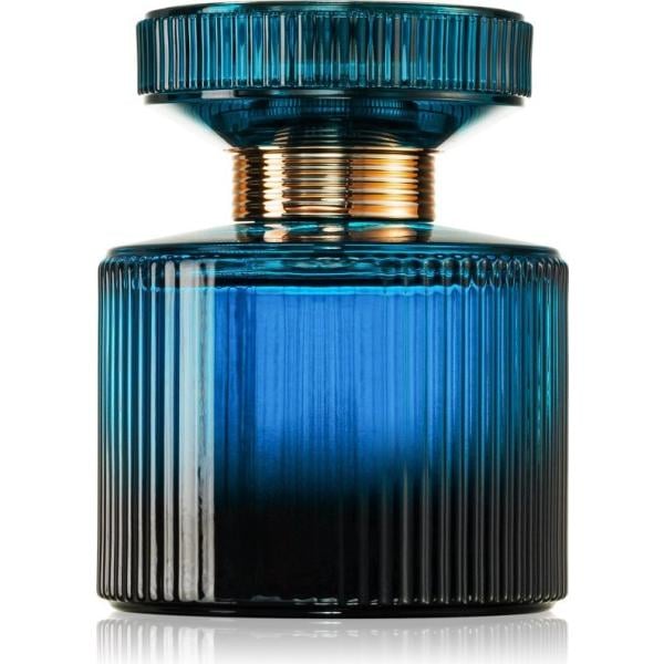 profumi Oriflame nero a fiori