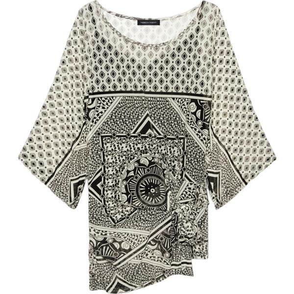 t-shirt Fiorella Rubino verde con stampe