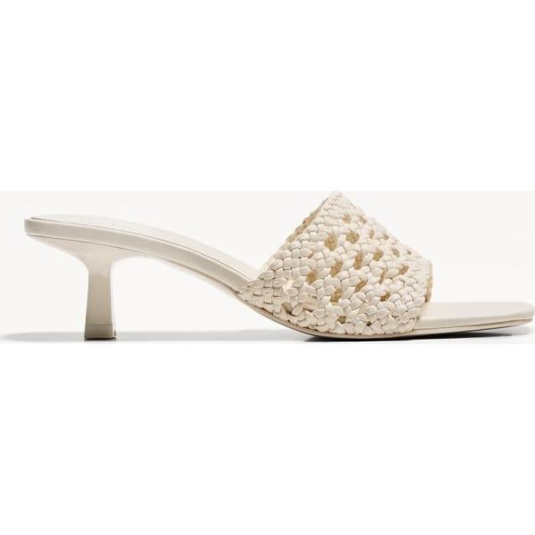 sandalias de tacón Bershka blanco