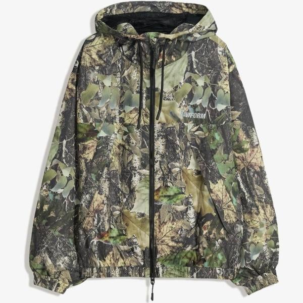 chaquetas Bershka verde con diseños