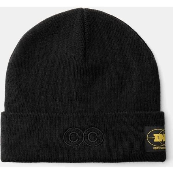 gorros Bershka blanco