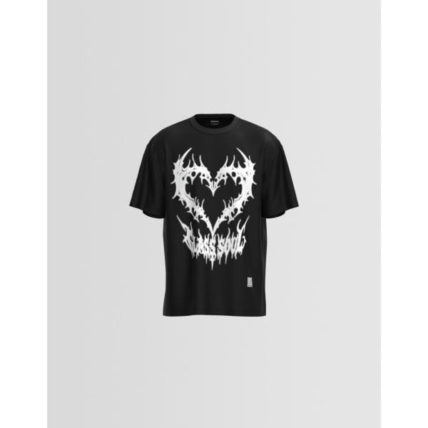 camiseta Bershka negro con diseños