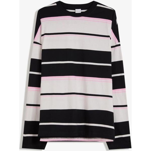 camiseta Bershka multicolor