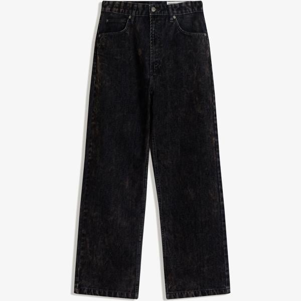 vaqueros Bershka marrón