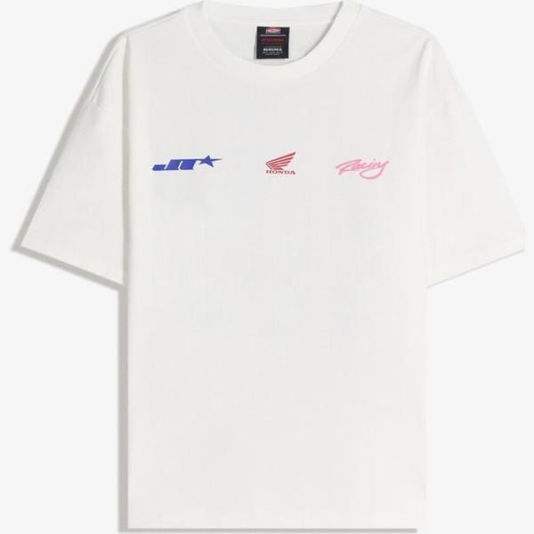 camiseta Bershka blanco con diseños