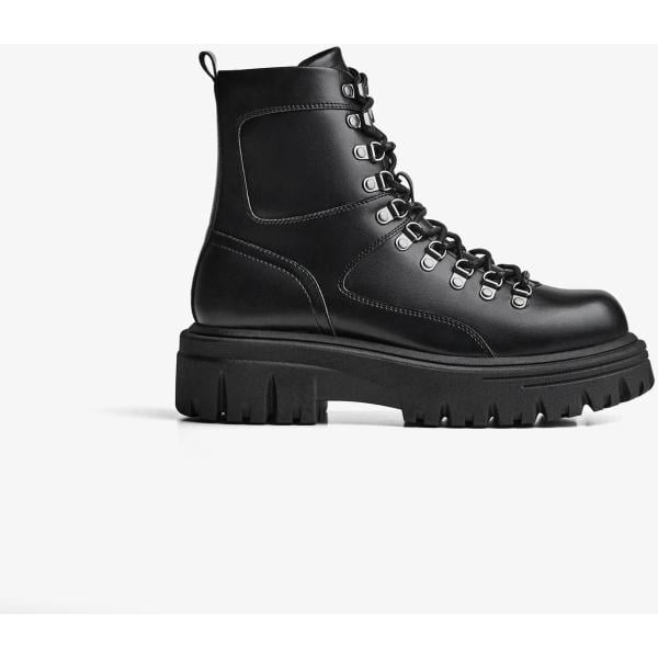 botas y botines Bershka blanco