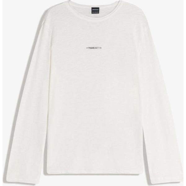 camiseta Bershka blanco con diseños