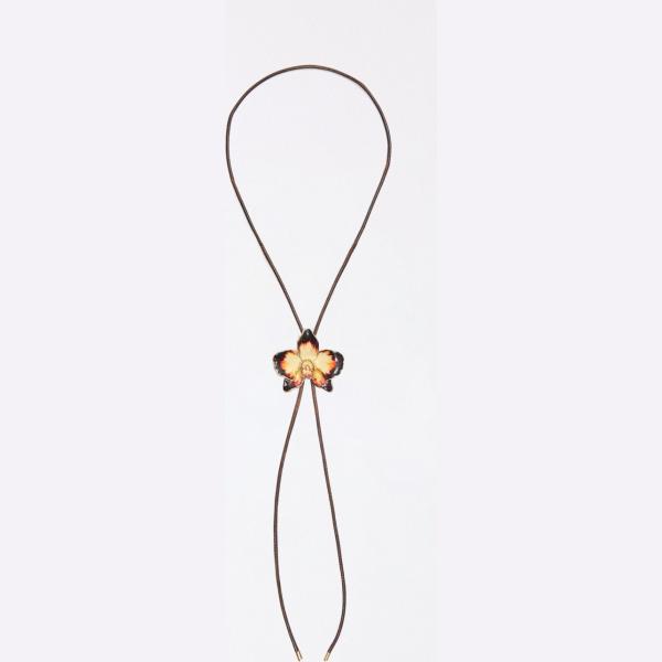 Collar mujer snow white latón Bershka