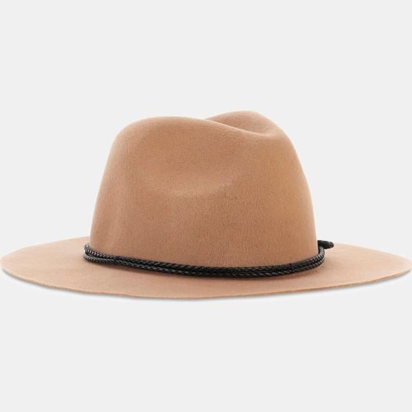 sombreros Guess blanco