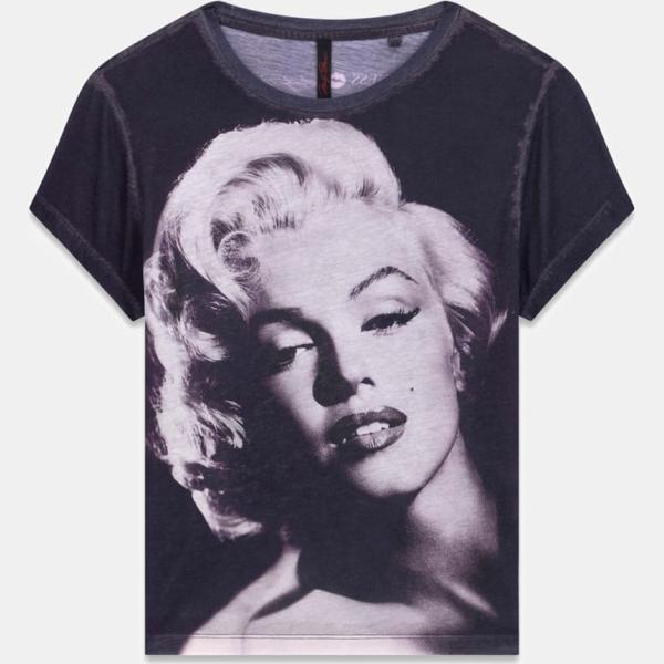 camiseta Guess blanco con diseños
