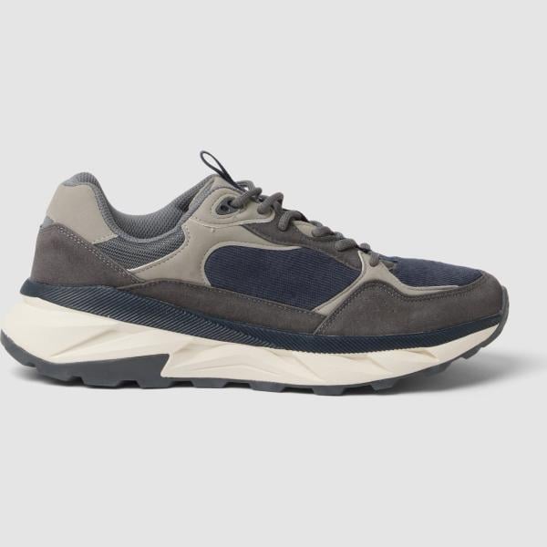 sneakers Ovs gris con diseños