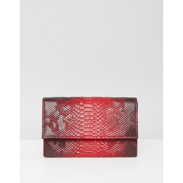 Pochette motivo serpente con spalline e tasca interna PrettyLittleThing