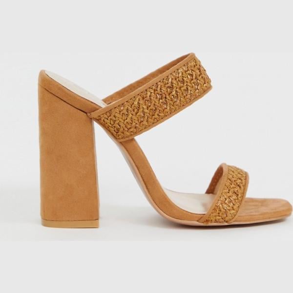 Sandali effetto strappato con tacco largo e fasce con punta quadrata in denim Boohoo