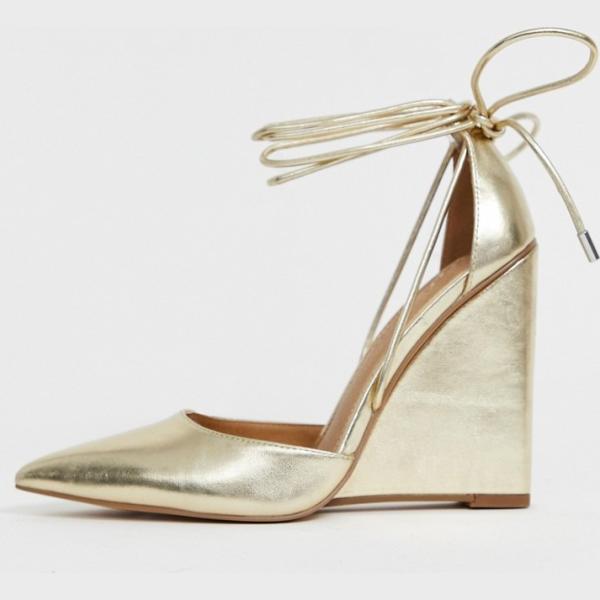 Zeppe con stringhe petite con zeppe e tacco alto oro Asos Design