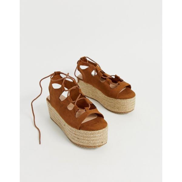 Sandali, sabot, mules e ciabattine trendy New Look